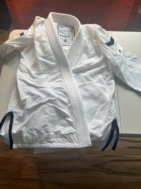 Hyperfly Gi - Like New